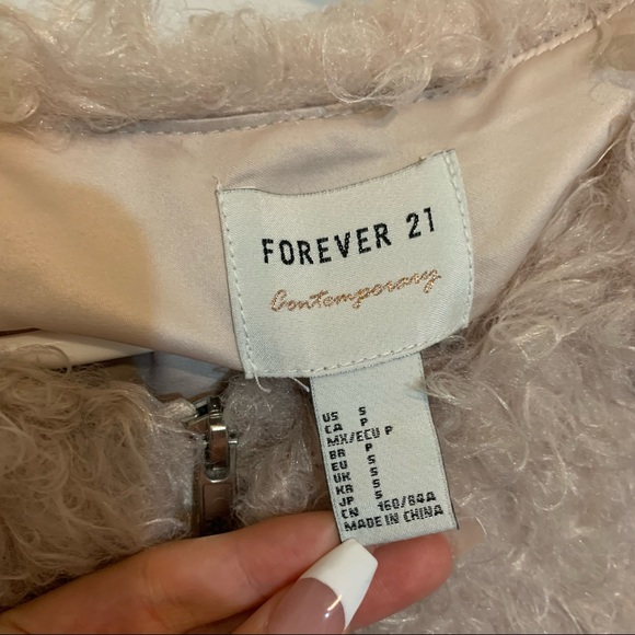 Forever 21 Teddy jacket - Picture 2 of 3